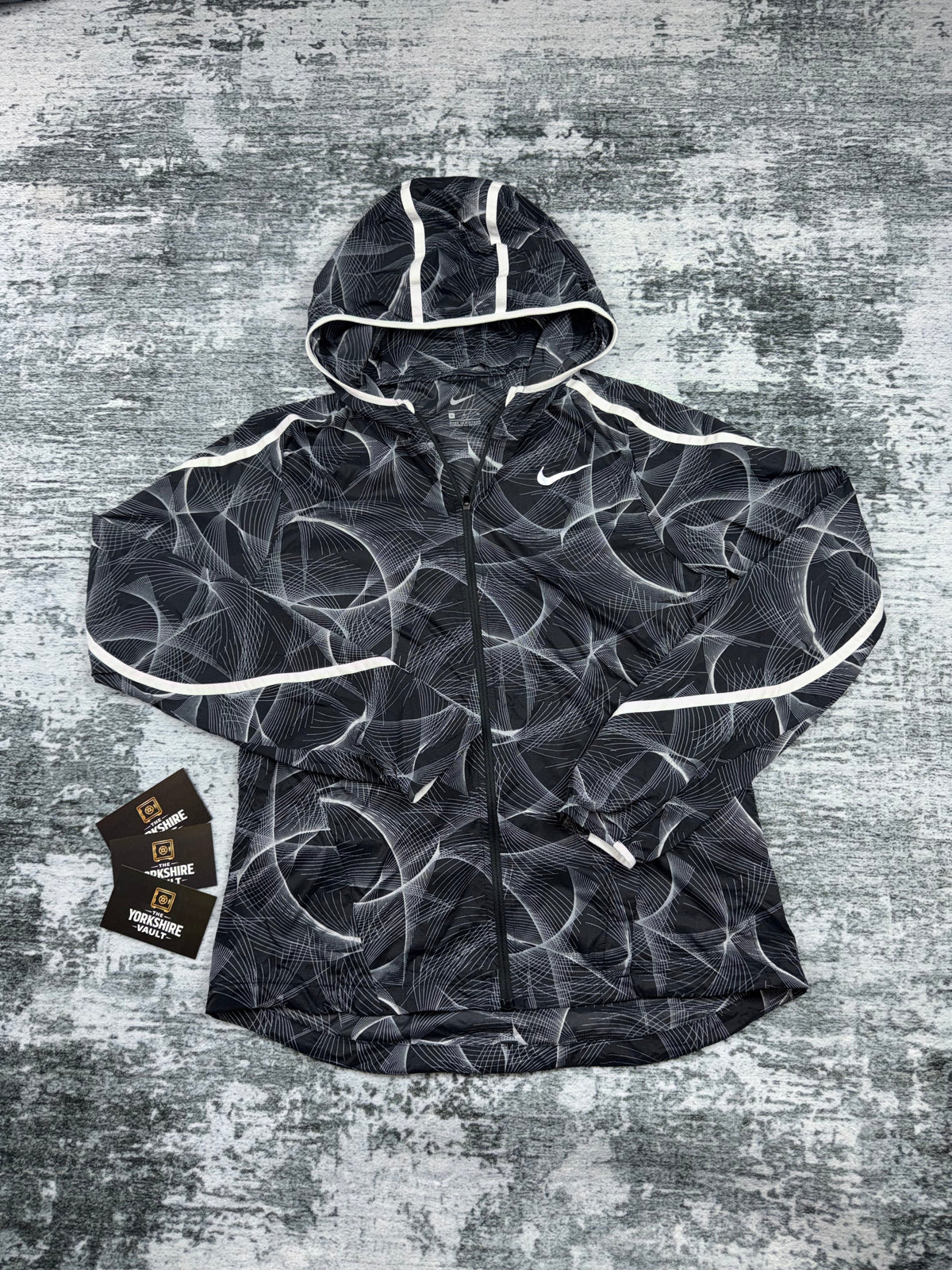 RARE PIECES / FESTIVAL WINDBREAKERS