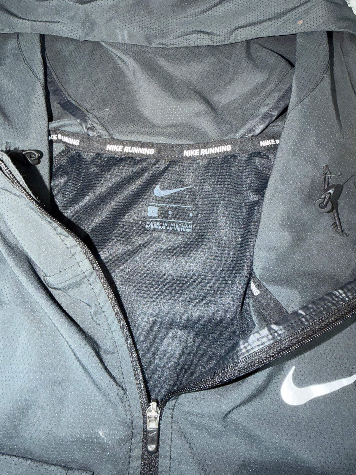 Men’s Nike windbreaker