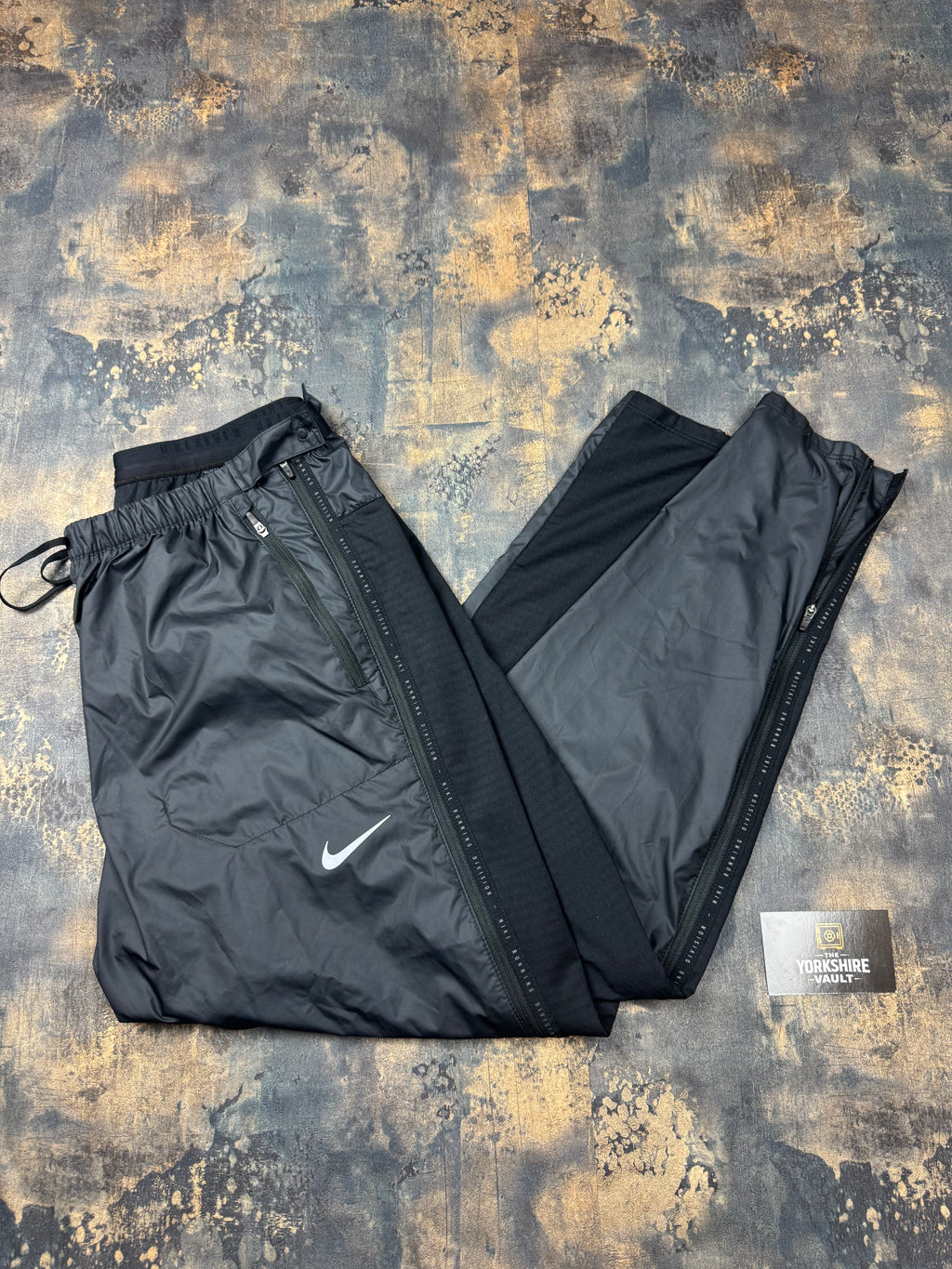 Nike mens running division pants