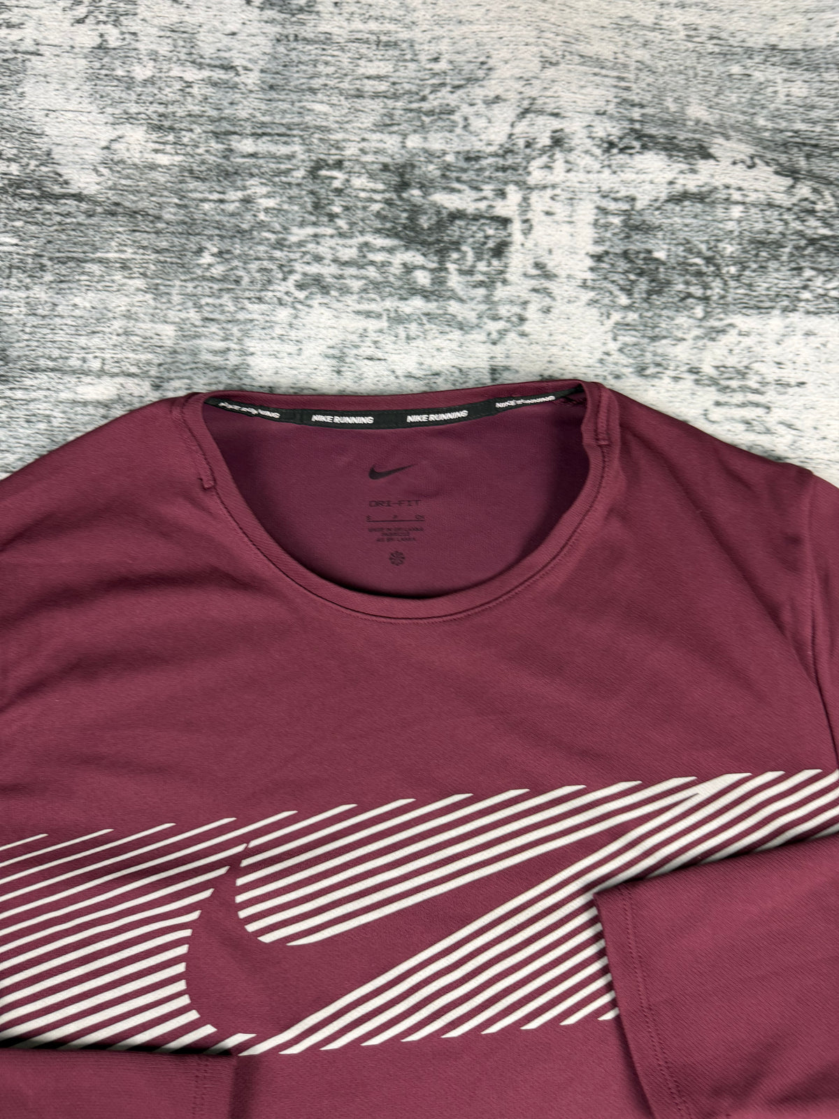Men’s Nike running long sleeve t shirt