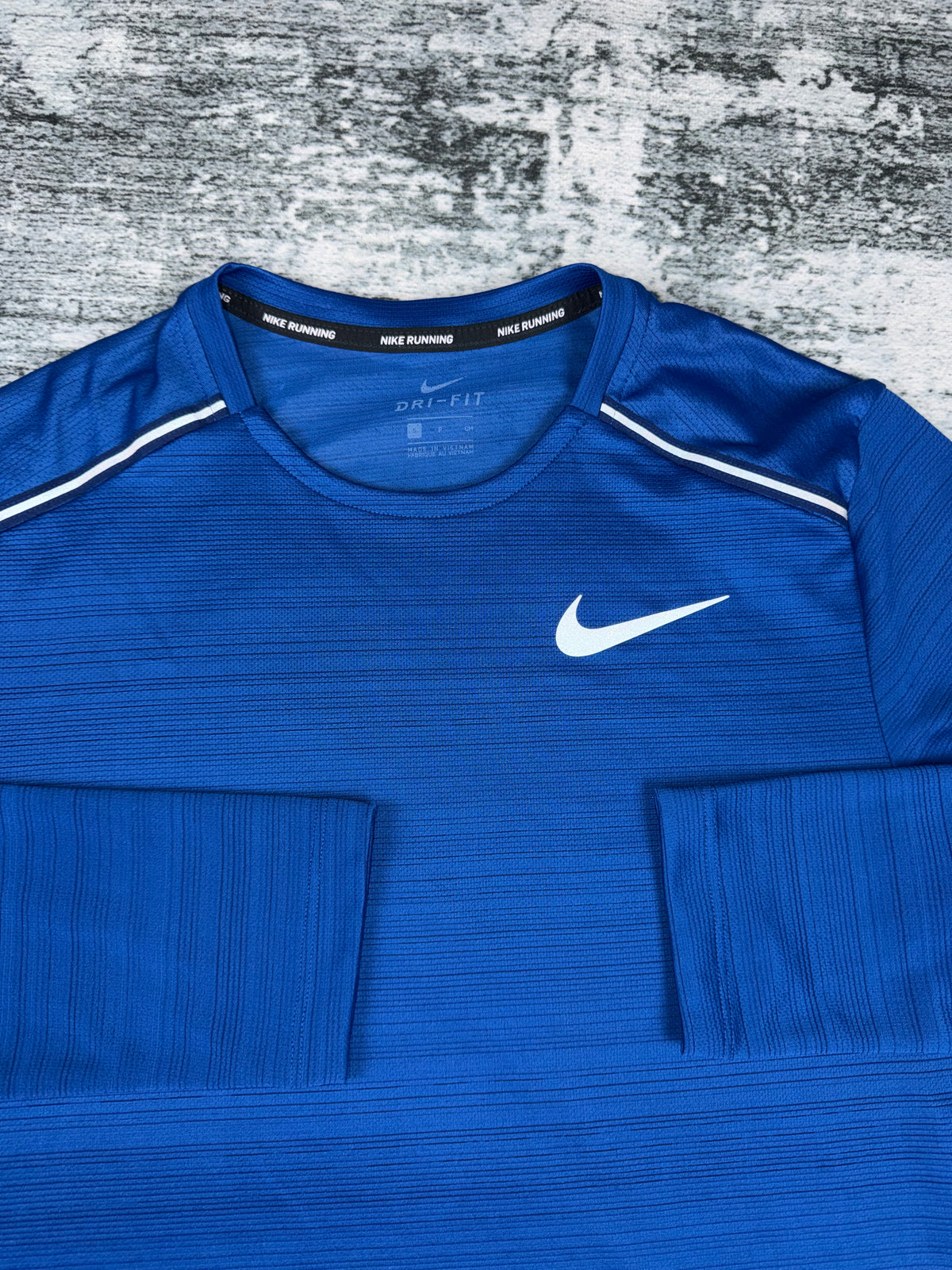 Nike miller long sleeve t shirt