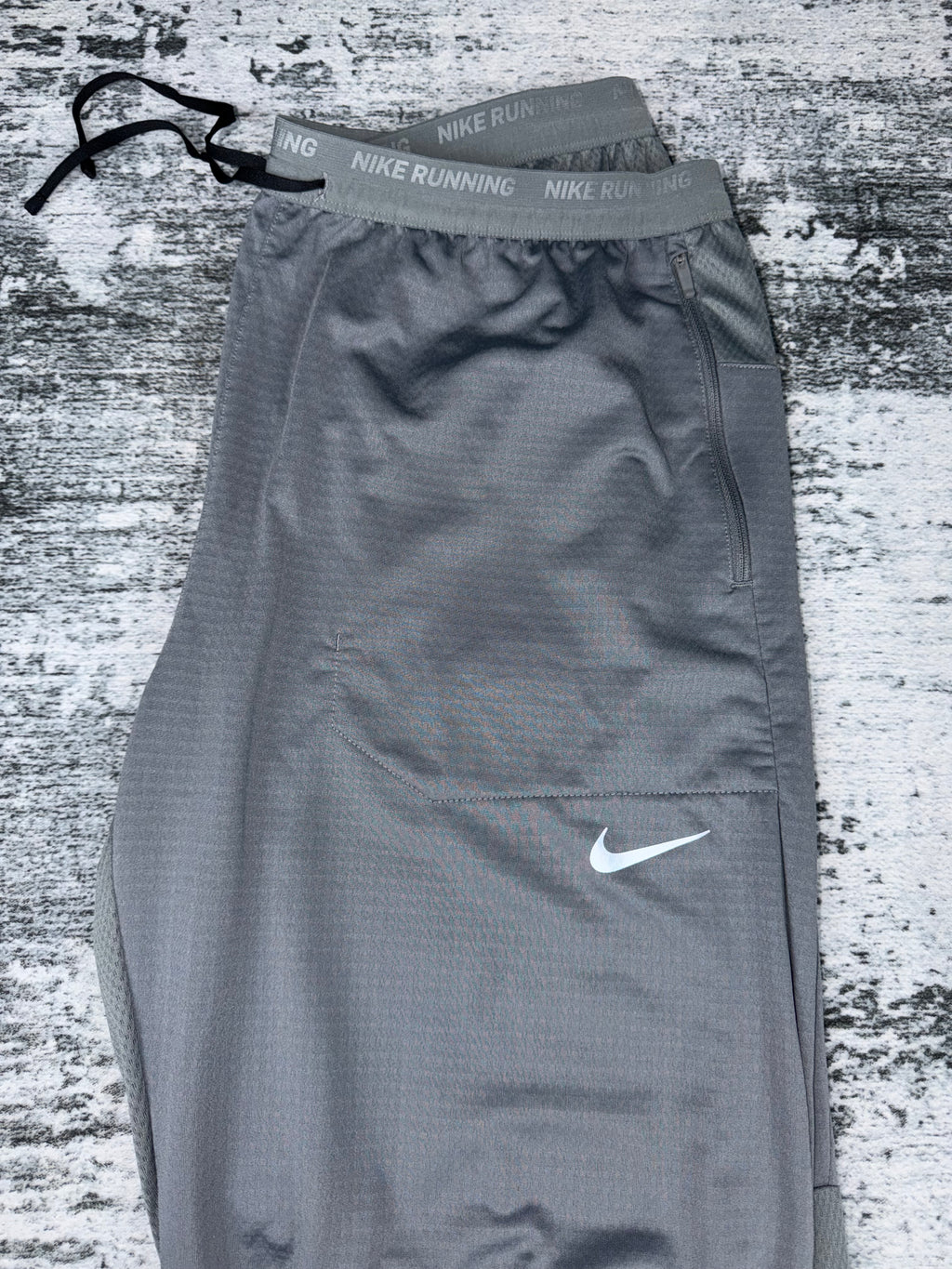 Men’s Nike element pants