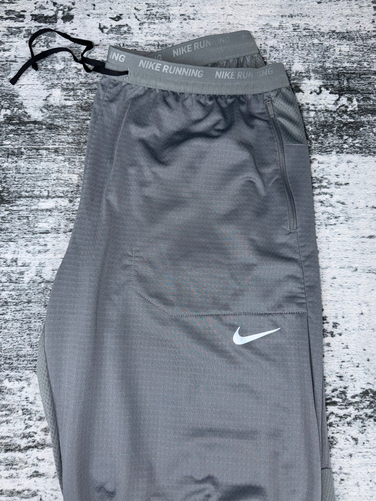 Men’s Nike element pants