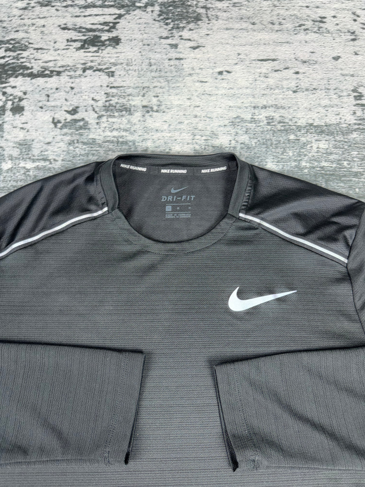 Nike miller long sleeve t shirt
