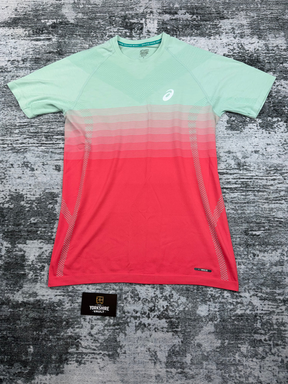 Men’s asic seamless t shirt