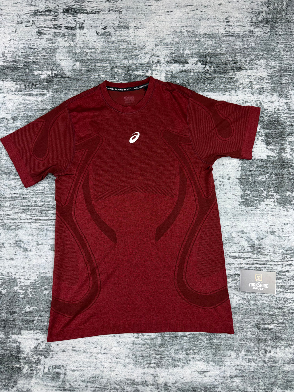 Men’s asic seamless t shirt