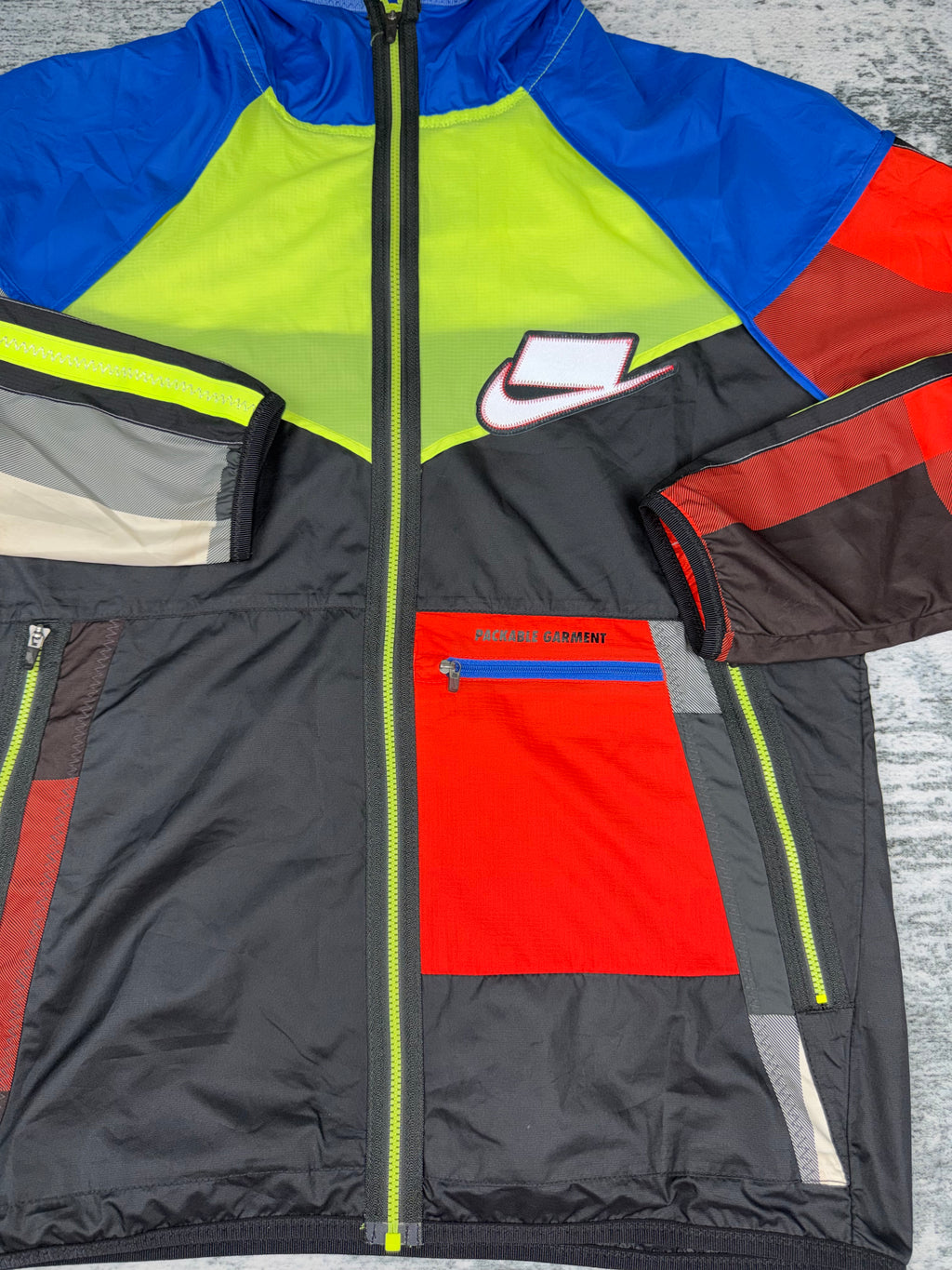 Men’s Nike meekz windbreaker