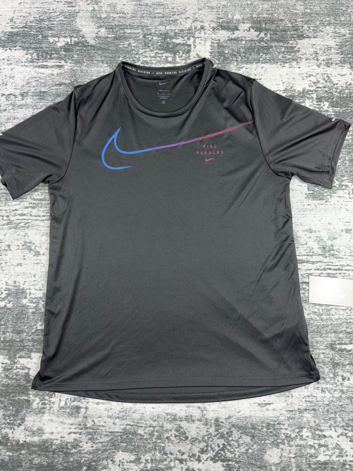 Men’s Nike running divison shirt
