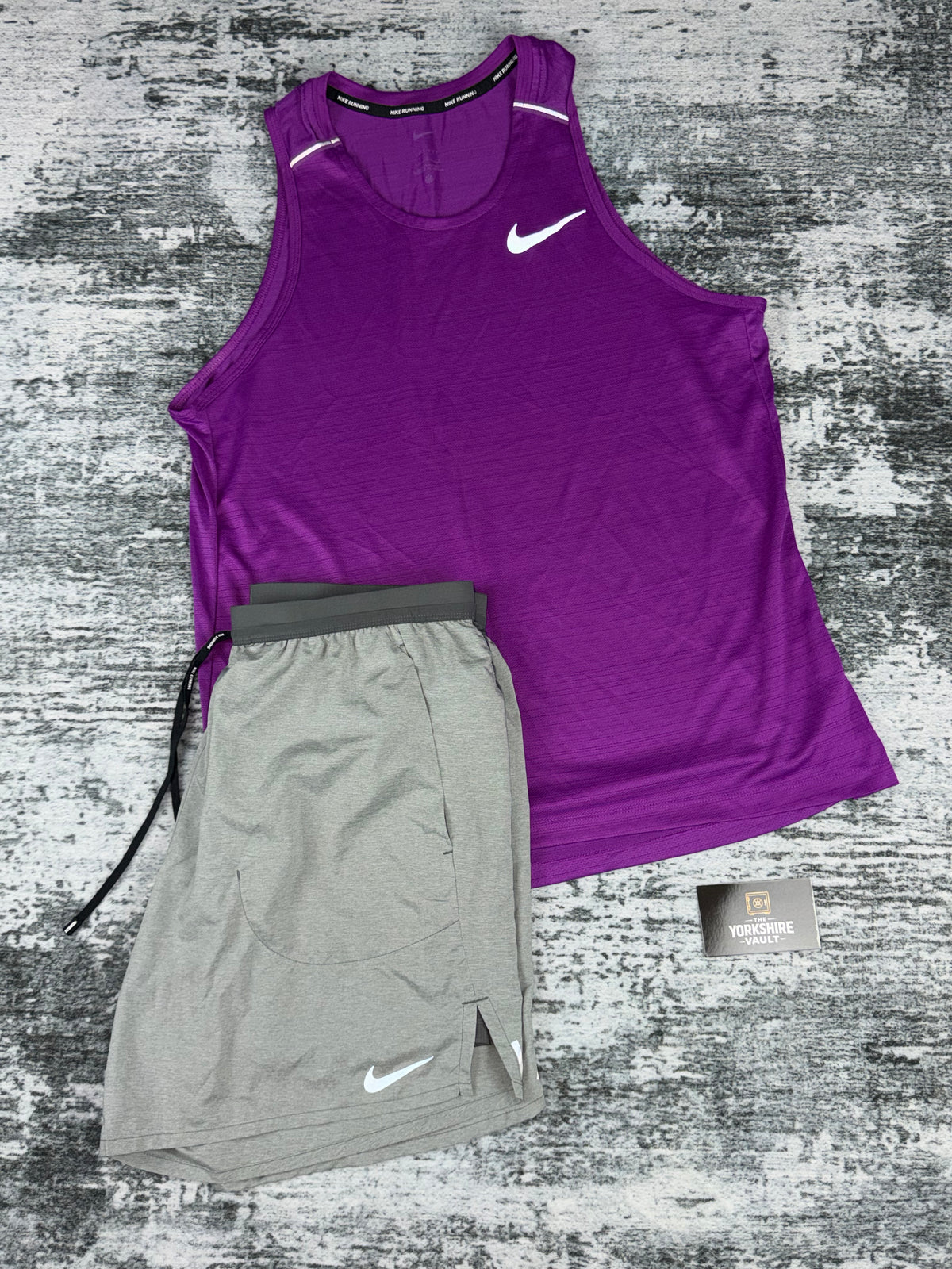 Men’s Nike vest set