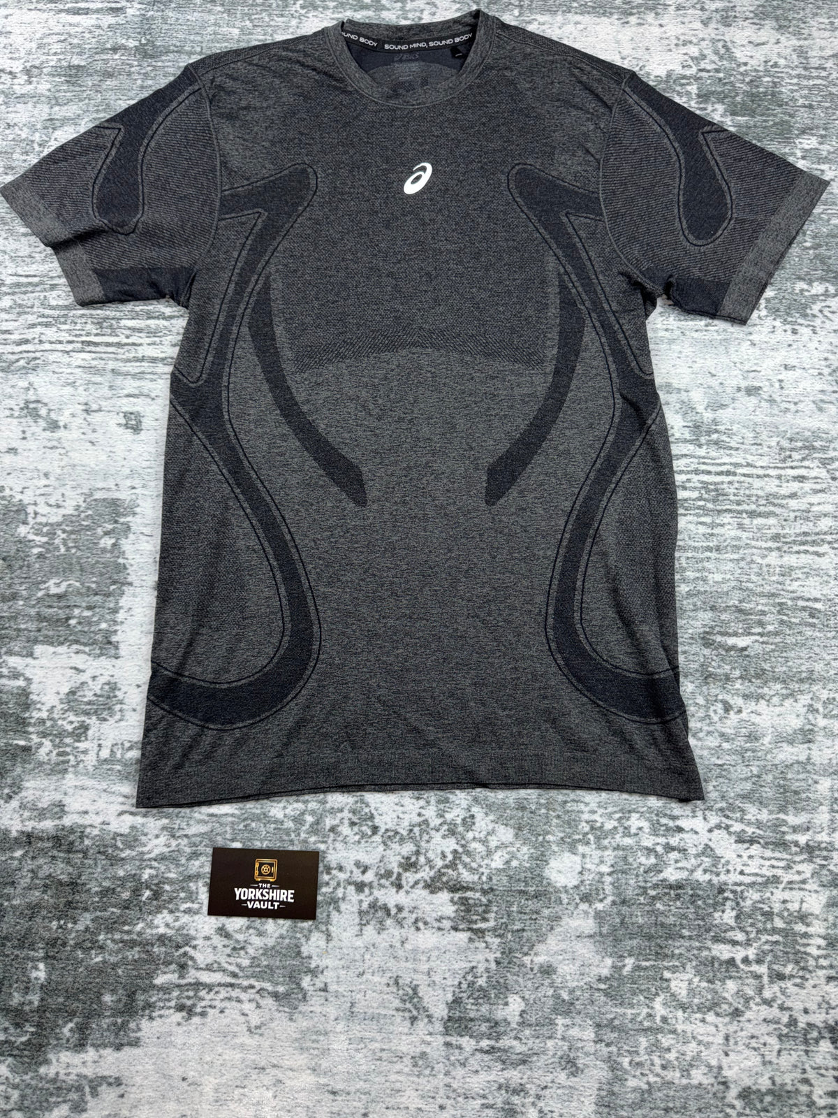 Men’s asic seamless t shirt