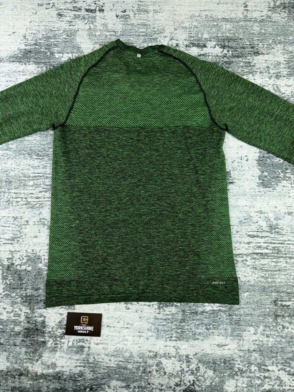 Men’s Nike running long sleeve
