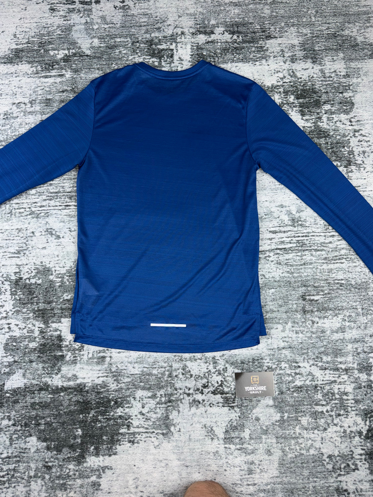 Nike miller long sleeve t shirt