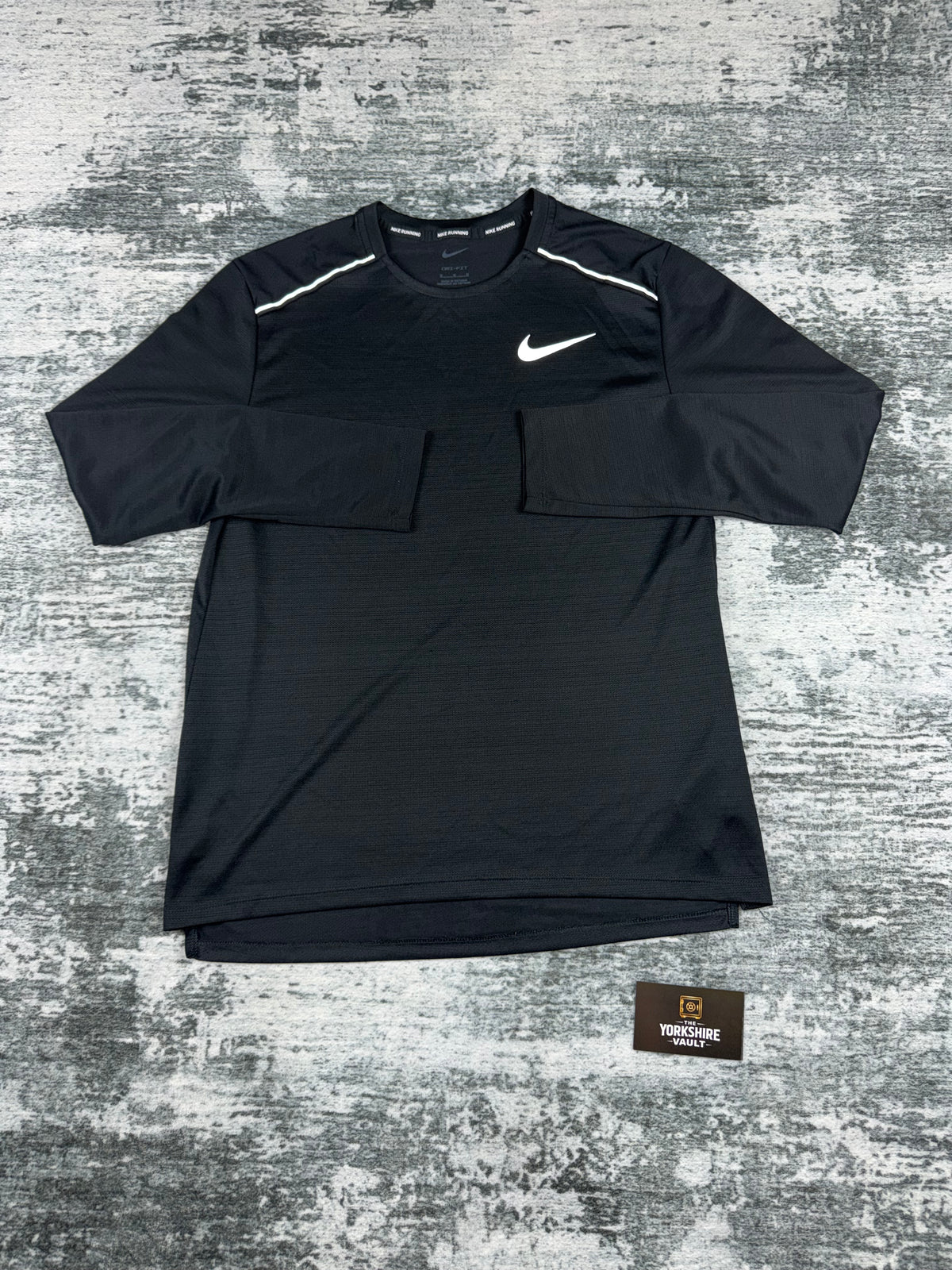 Men’s Nike long sleeve miller