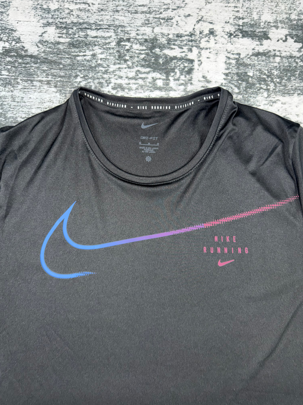 Men’s Nike running divison shirt