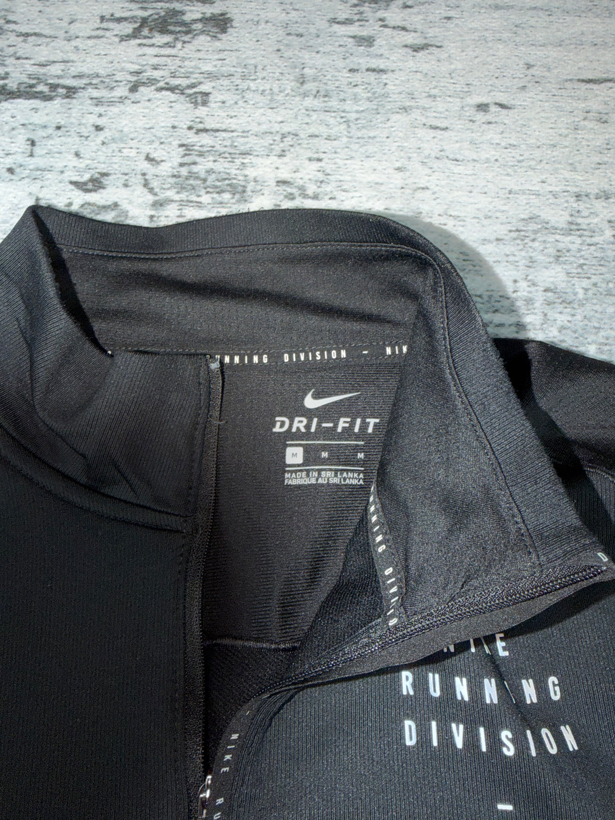 Men’s Nike running division quarter zip