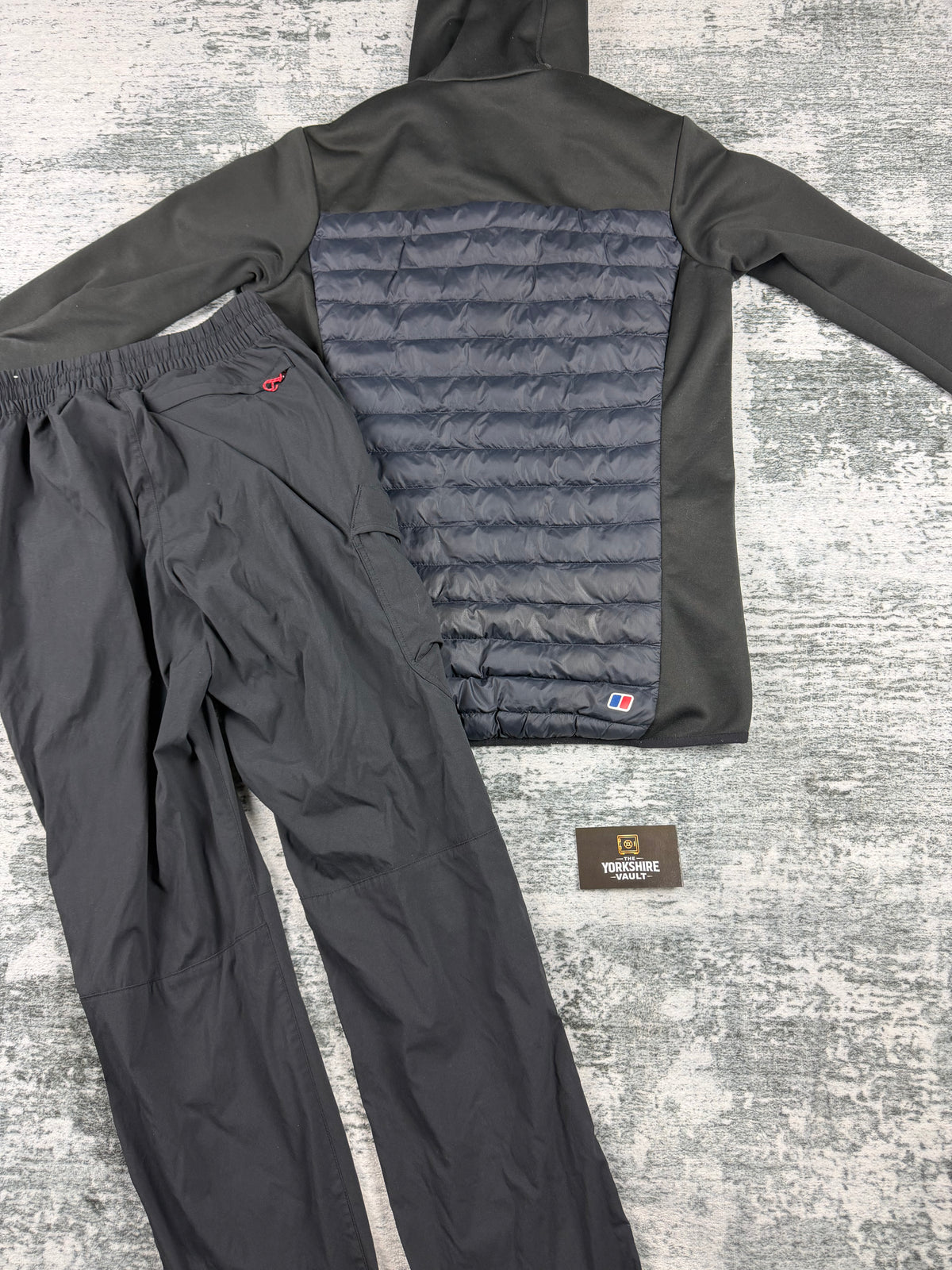 Men’s berghaus set