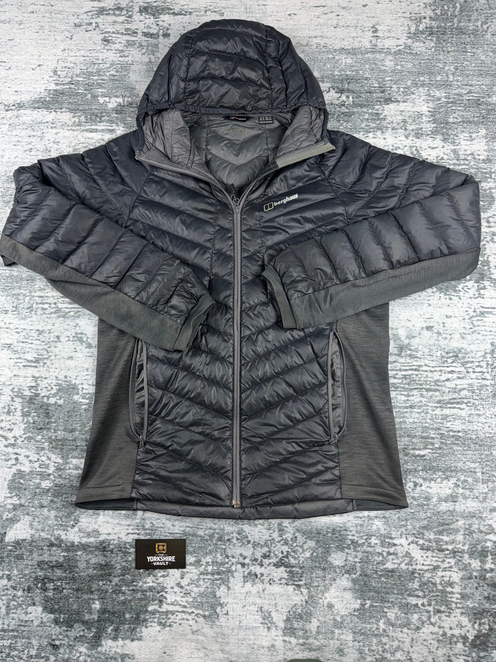 Men’s berghaus puffer jacket