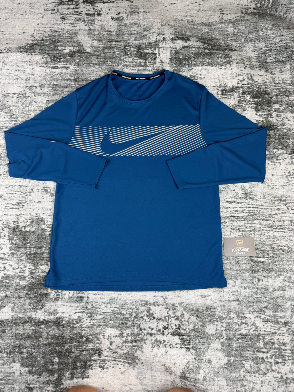 Men’s Nike long sleeve t shirt