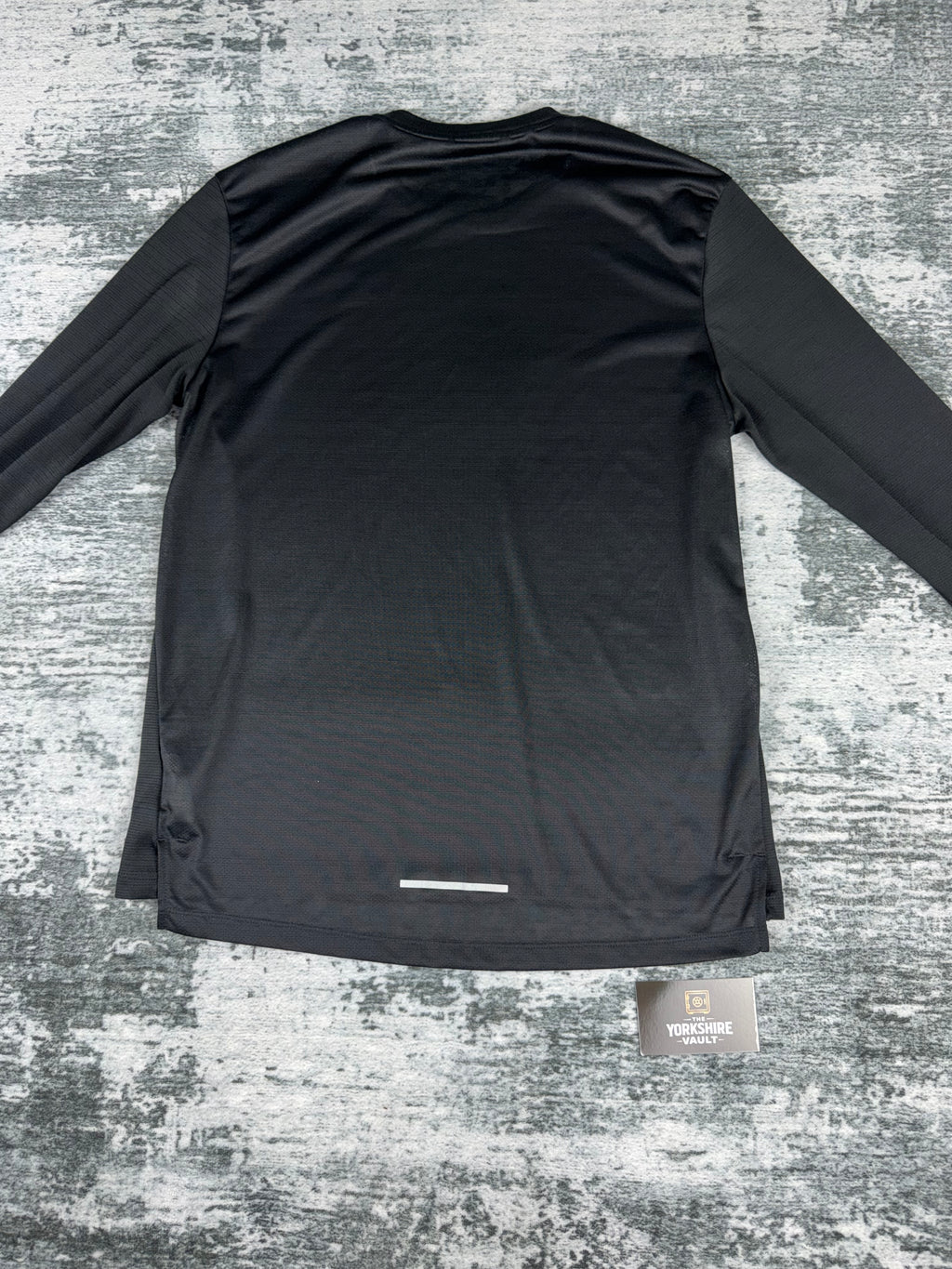 Nike miller long sleeve t shirt