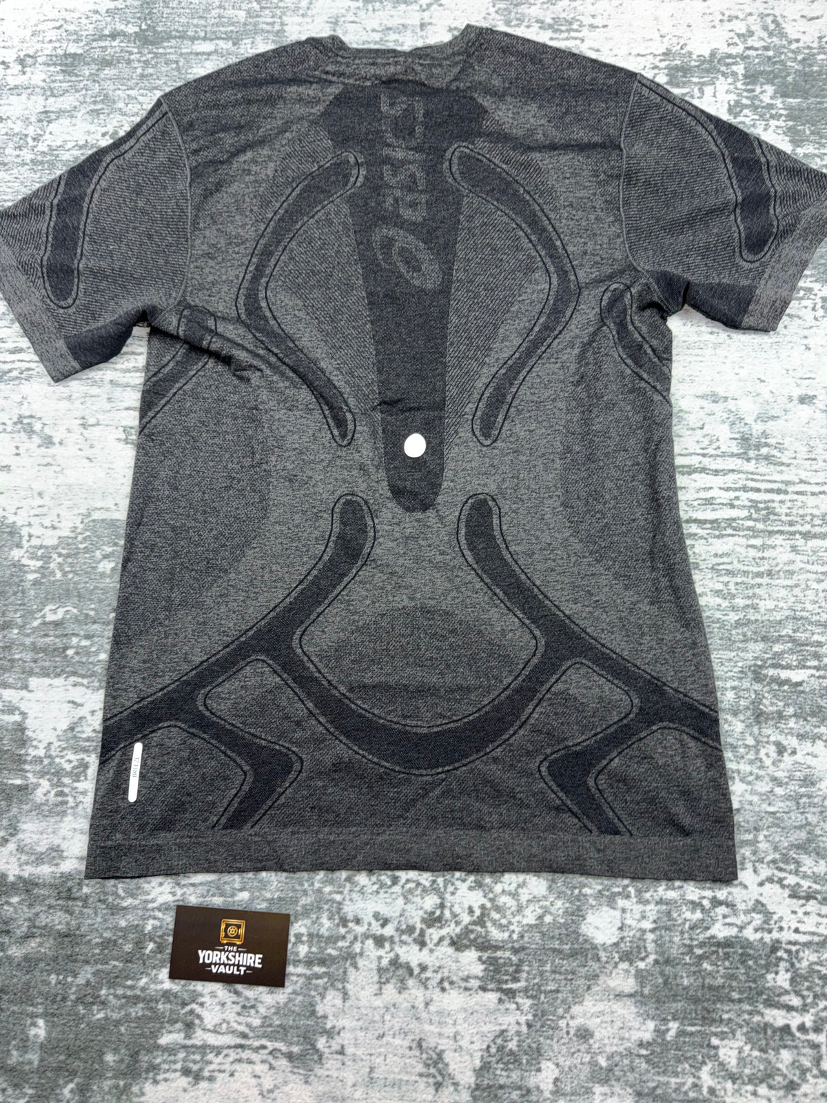 Men’s asic seamless t shirt