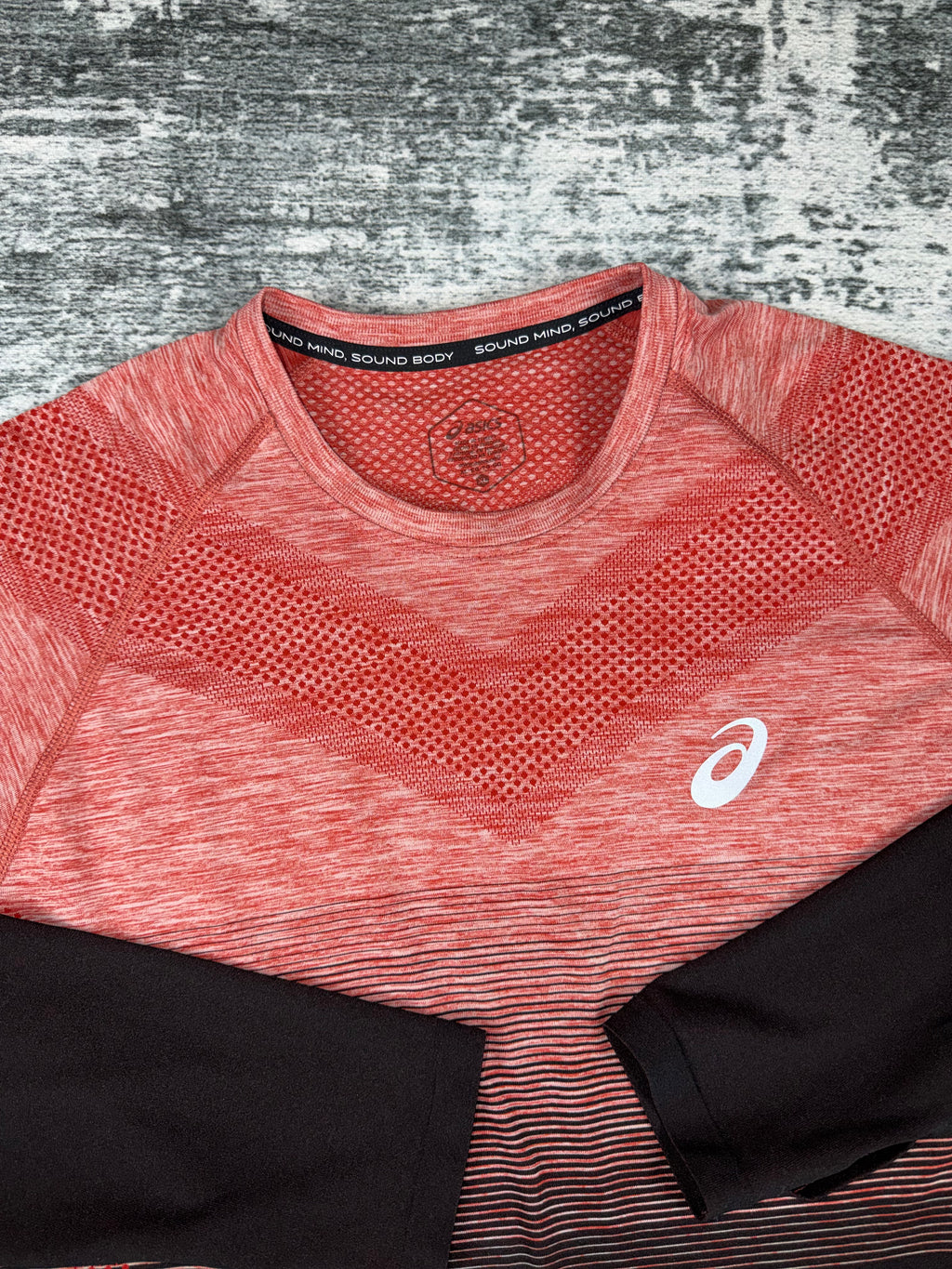 Men’s asic seamless  long sleeve t shirt